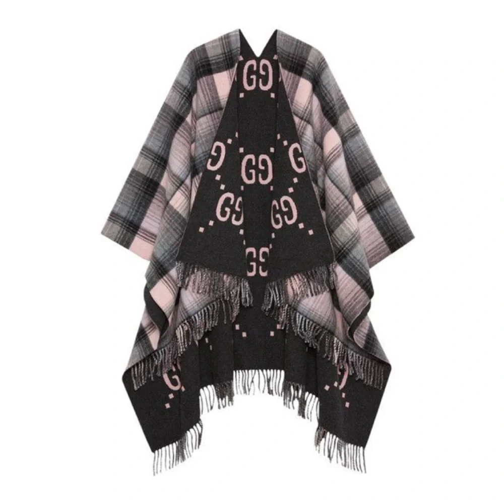 GUCCI GG logo check fringed reversible poncho cape wrap